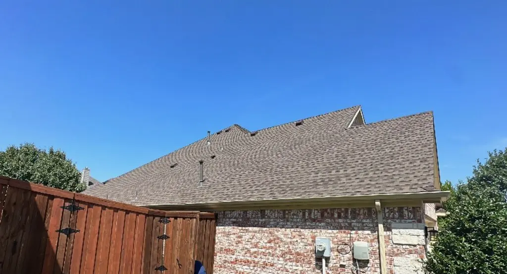 Completed roof replacement project in Shady Hills